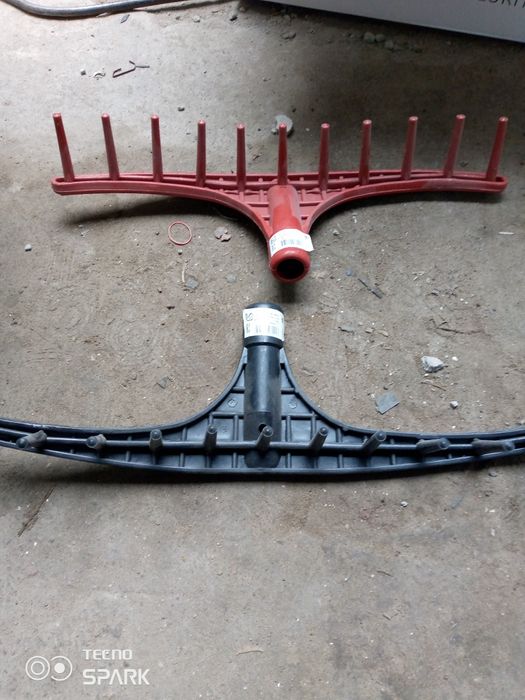 Грабли садовые пластиковые