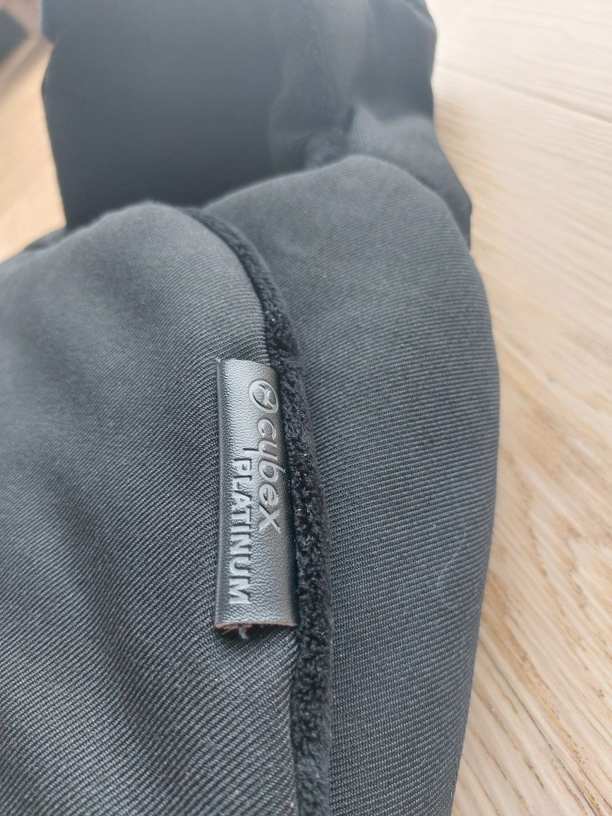 Śpiworek do fotelika Cybex platinium  footmuff Q