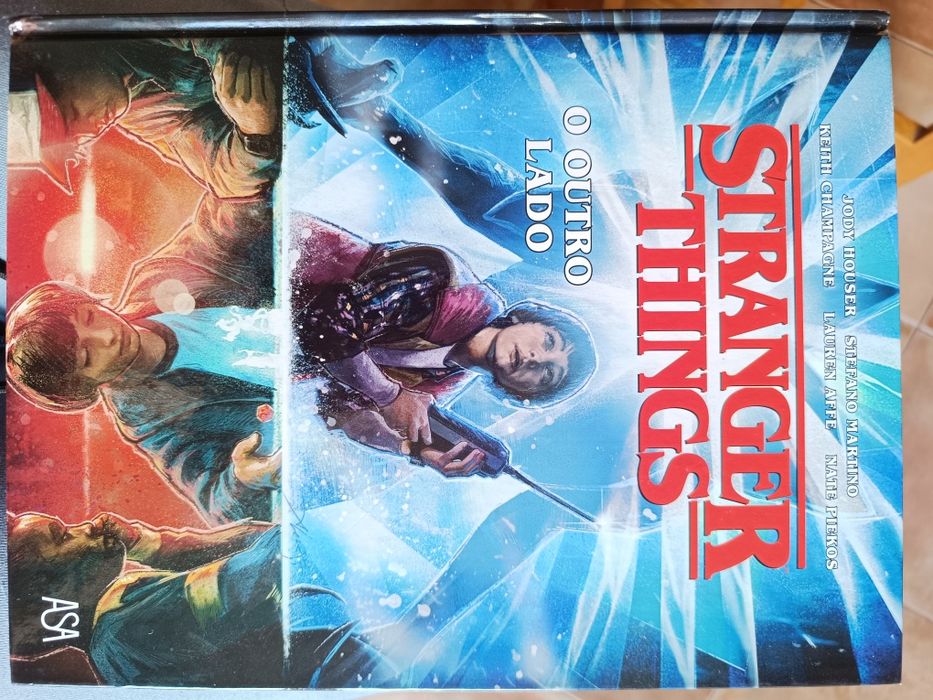 Livro Stranger Things "O outro lado"