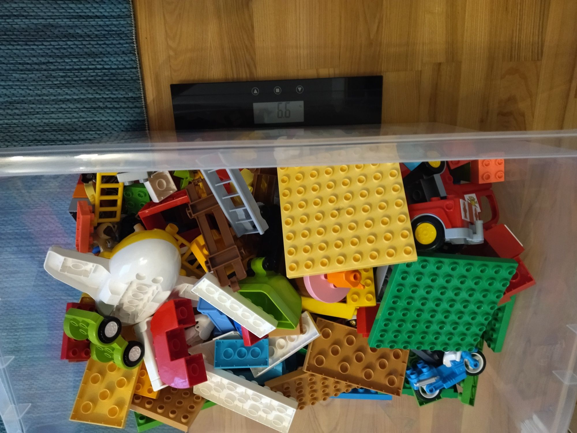 LEGO DUPLO 6,6 kg - kompletne zestawy plus duża płyta konstrukcyjna