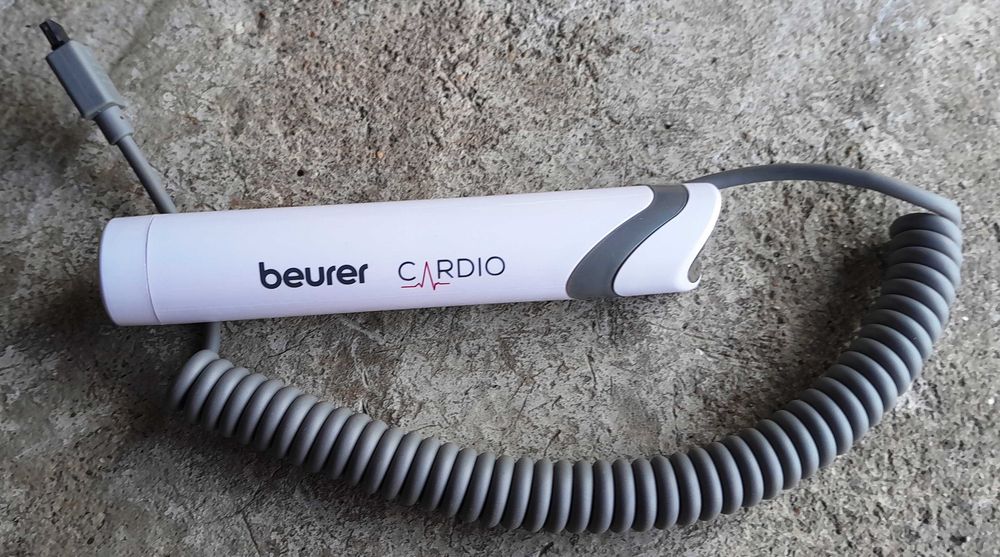 Eletrocardiógrafo + Monitor de Pressão Arterial - BEURER modelo BM 96