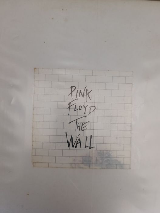 Varios vinis a venda