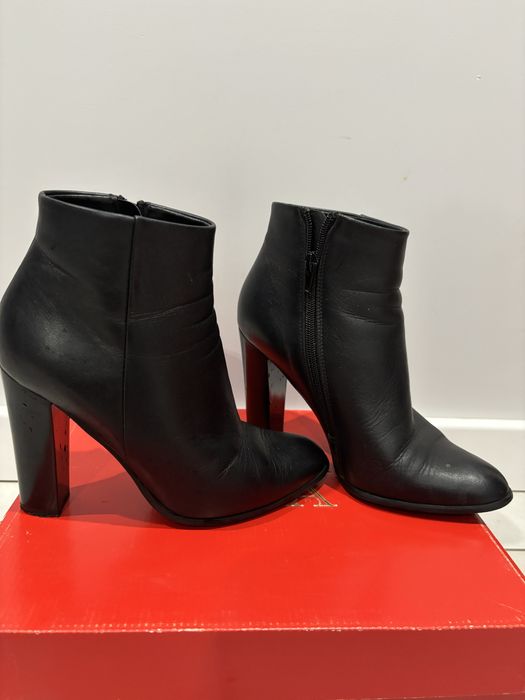 Черевички жіночі чорні шкіряні італійські SALA 39 р