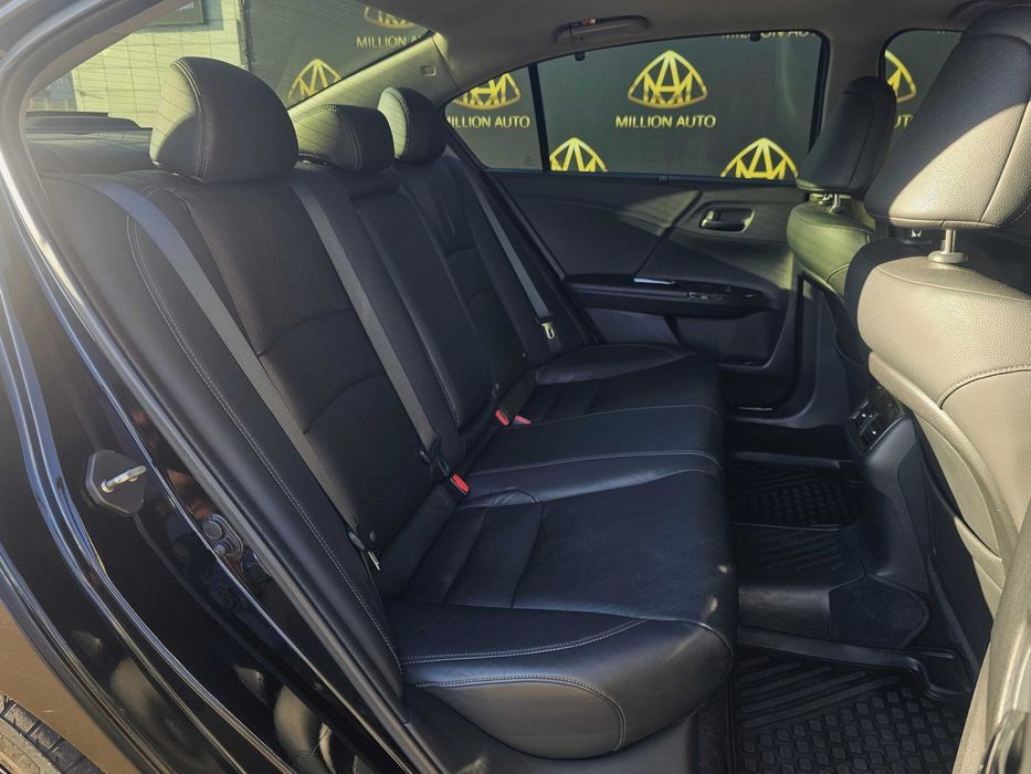 Офіційна Honda Accord 3.5 Full 2013 рік