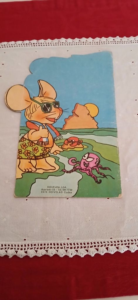 Livro Topo Gigio na praia, antigo