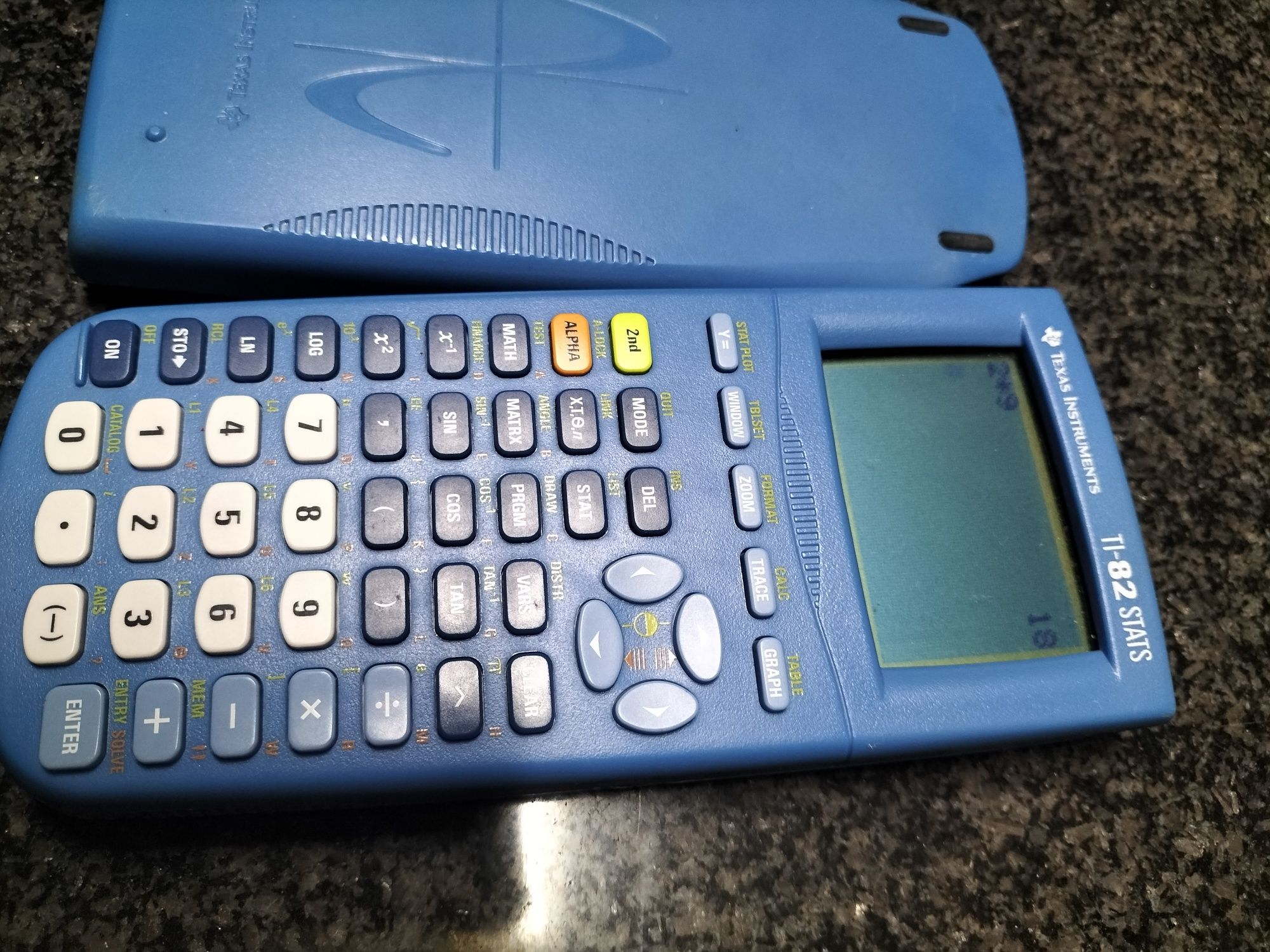 Máquina Calculadora Cientifica Texas TI-82