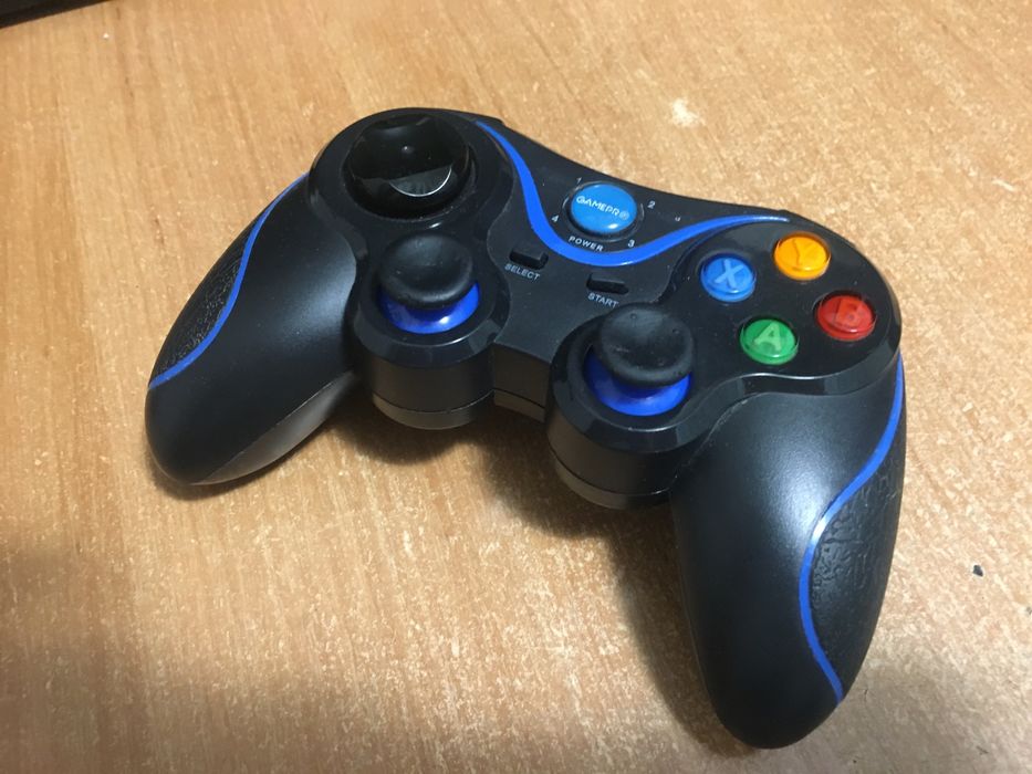 Бездротовий геймпад від фірми gamepro