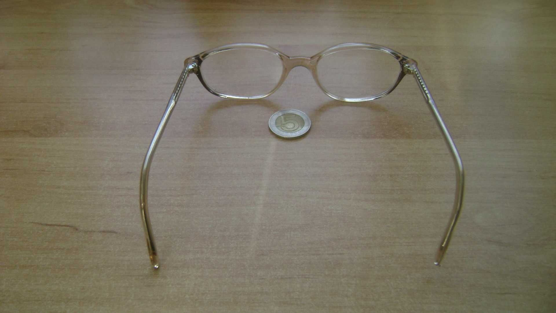 Starocie z PRL - Okulary damskie korekcyjne -1 dioptria rozstaw 13cm