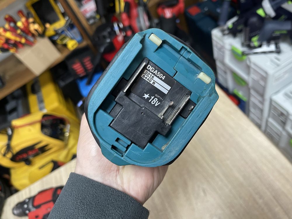 Makita DGA504 / безщіткова болгарка Макіта