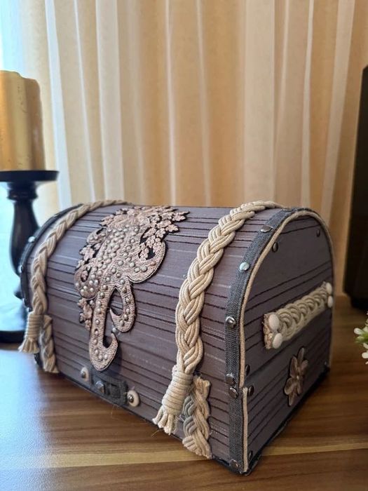 Kufer-szkatułka ręcznie robiona