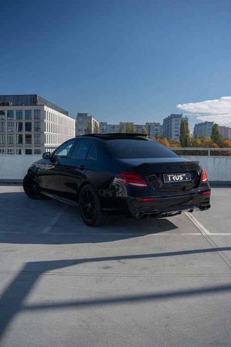 Wynajem Mercedes E63S 800hp, Wypożyczalnia aut Premium