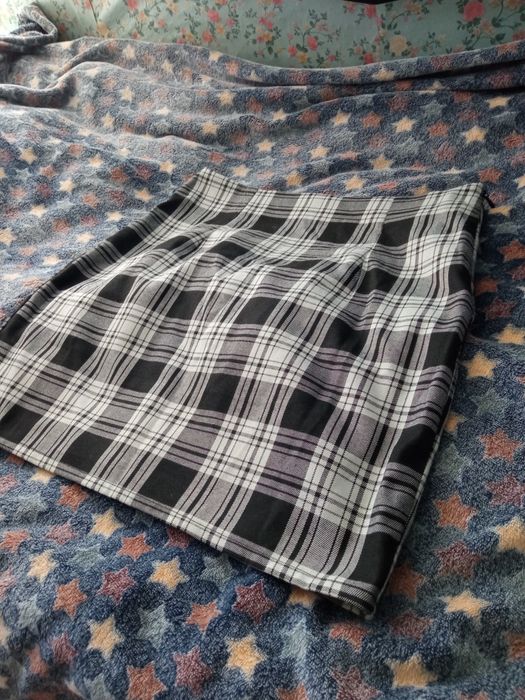 Класична клітинчаста спідниця в стилі тартан