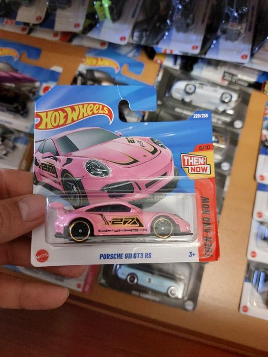 Hot Wheels Porsche 911 GT3 RS