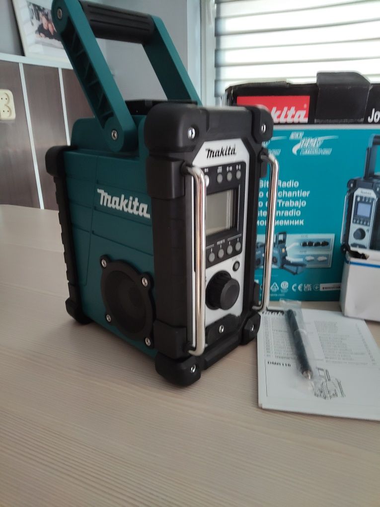 Radio budowlane Makita DMR 116