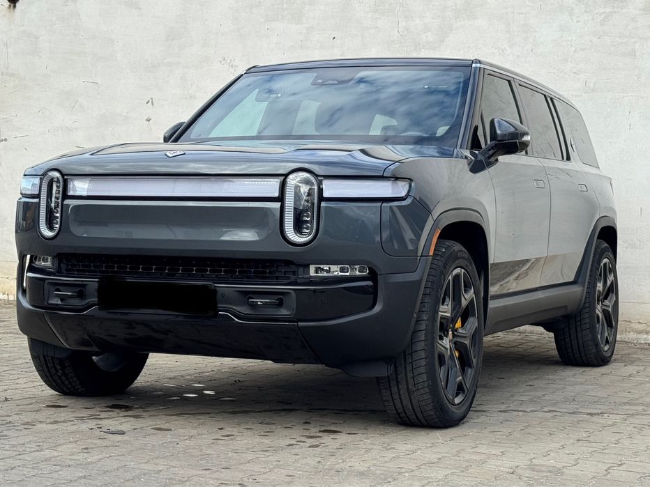 RIVIAN R1S Adventure Package  2023 р.в.