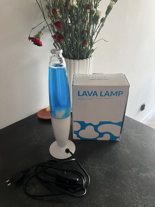 Lampa typu lawa bialo niebieska
