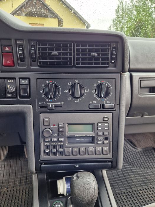 Volvo 850 Sedan 2,5 140 KM