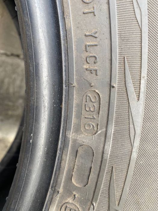 Зимові шини Nokian 255/55/r18