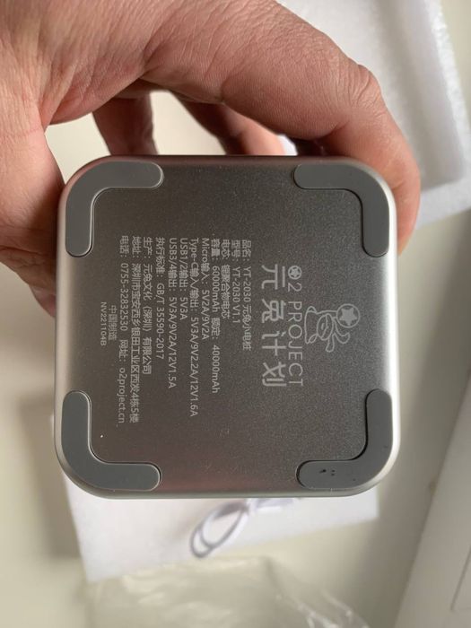 Павербанк для ноутбуків 60000 mAh 65W зовнішний акумулятор з ліхтарем