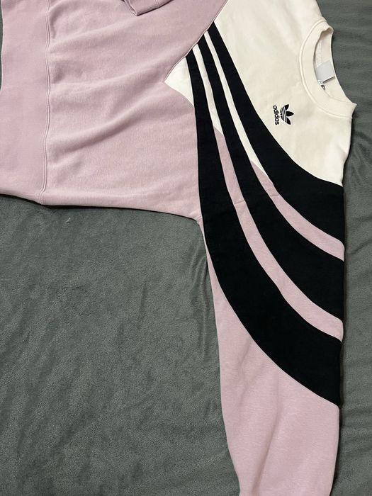 Світшот кофта adidas лавандова