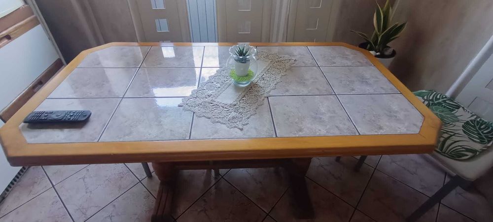 Ława kuchenna. Stół podnoszony