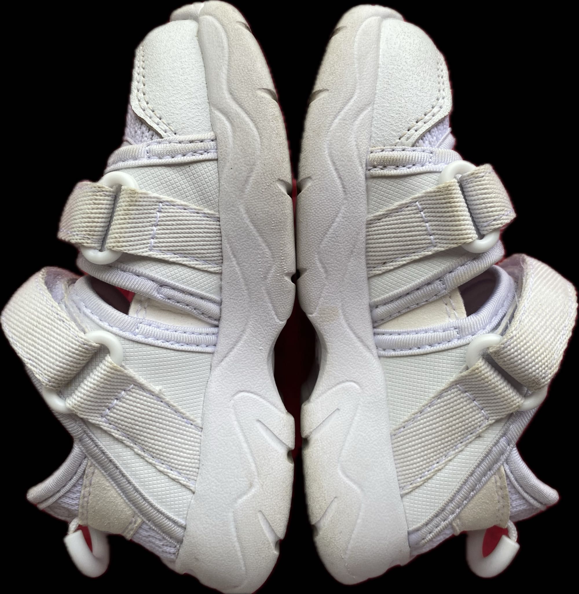 Fila кросівки 24 розмір
