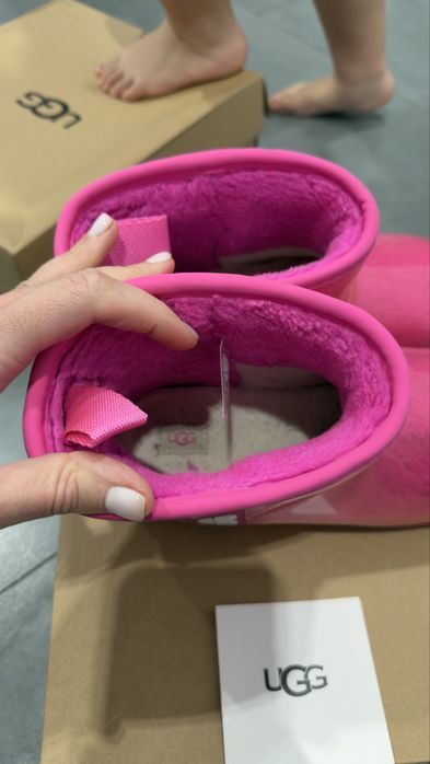 Ugg ОРИГІНАЛ- дитячі рожеві 37 розмір, 23.5 устілка