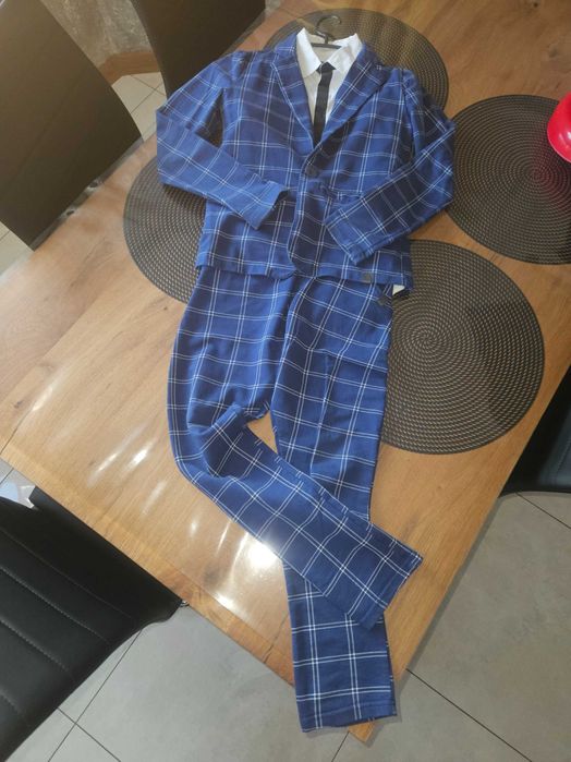 Marynarka i spodnie galaowe. Garniturek dzianinow All for kids152/158