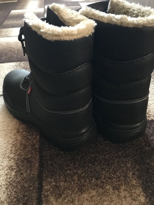 зимние мужские ботинки