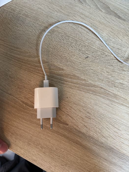 Оригигенальная зарядка usb-c
