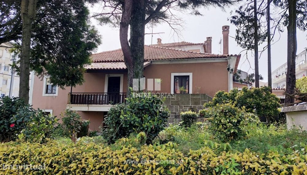 Venda de moradia V4, centro da cidade, Viana do Castelo