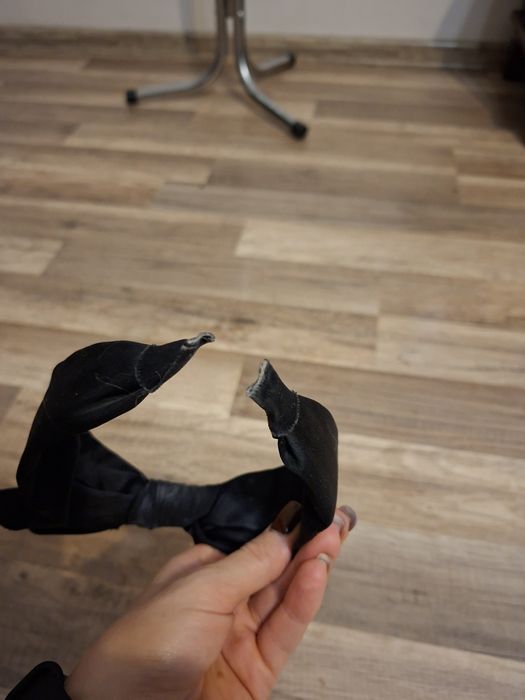 Czarna Opaska do Włosów z Dużą Kokardą Bunny Ears