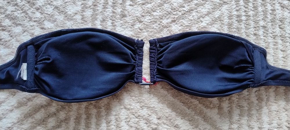 Купальник з вишивкою бісером