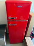 Lodówka Amica KGC15630R 144cm Czerwony