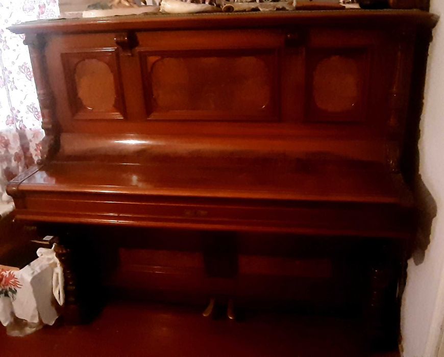 Продам раритетне німецьке фортепіано (антикваріат) кінець XIX-XX ст.