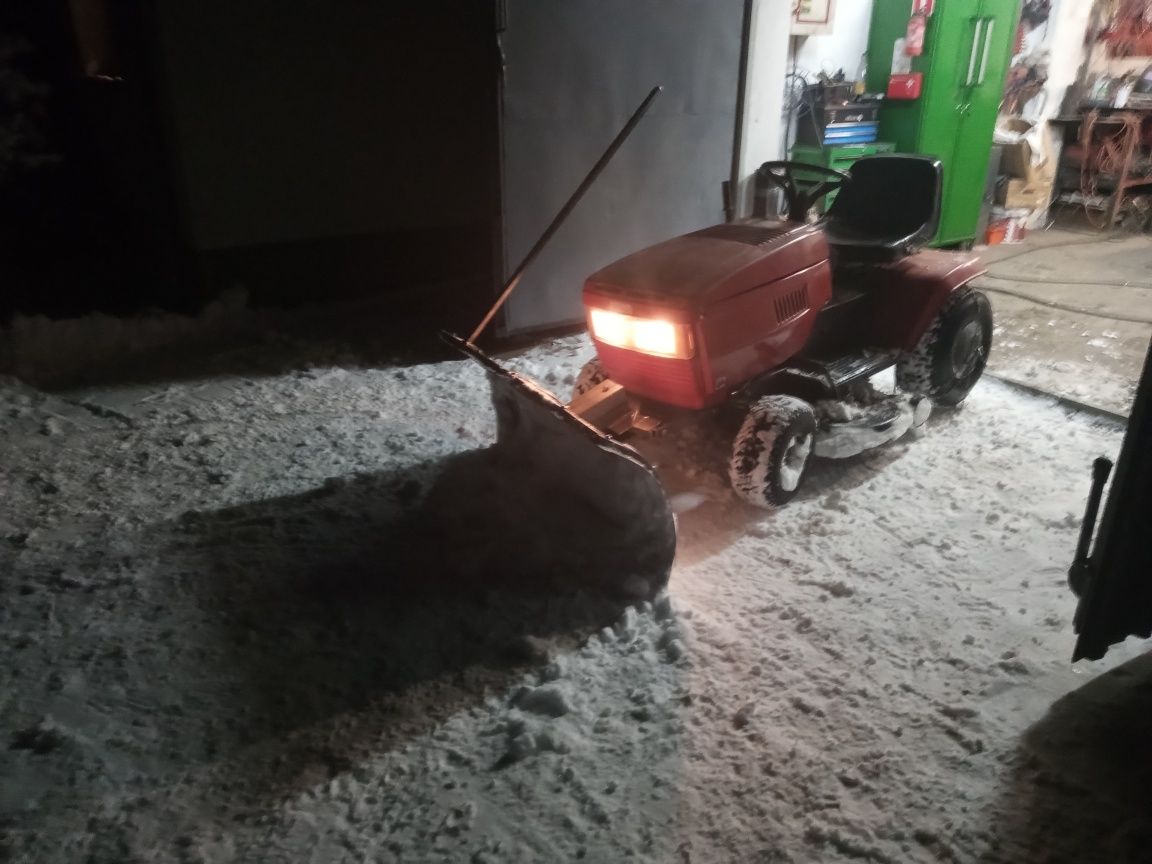 Odśnieżacz do śniegu pod traktorek lub quada