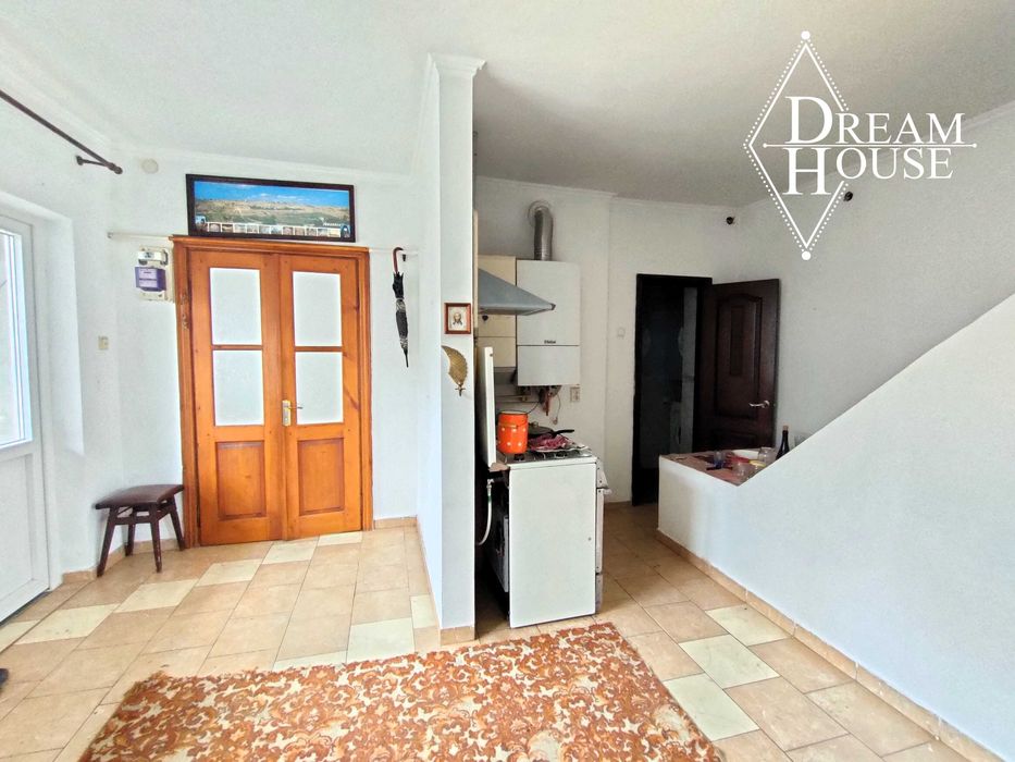 Продам будинок у м.Володимир, по ву.Адама Міцкевича (Григорія Косинки)