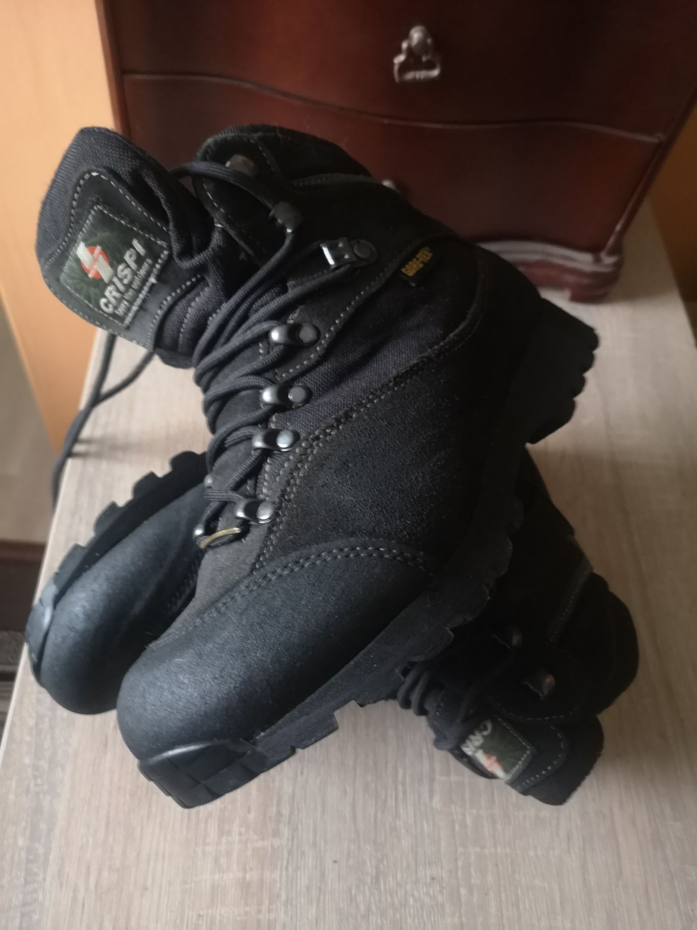 Crispi 38 buty Trekkingowe Górskie Trekkingi GoreTex Vibram