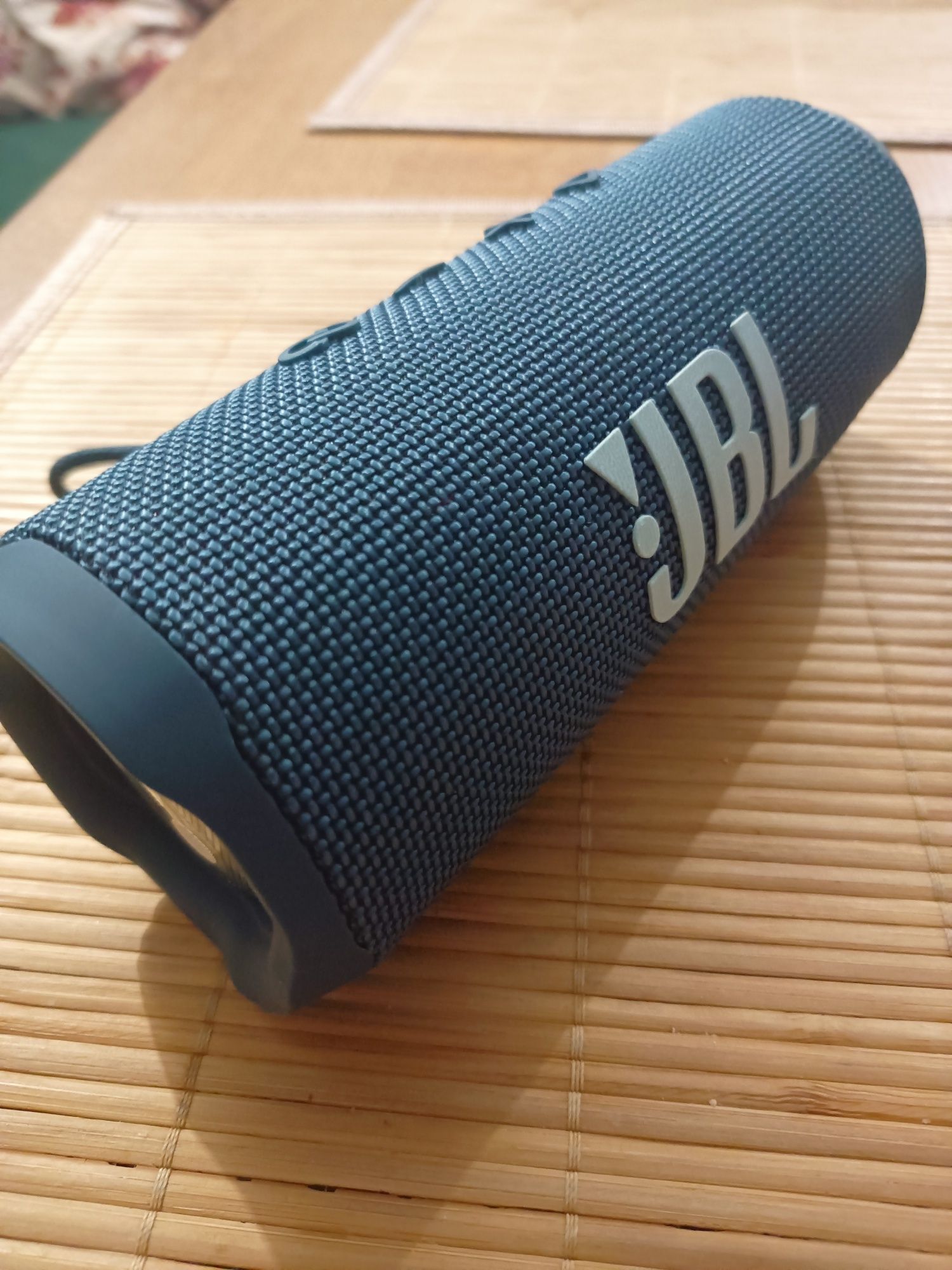 Głośnik JBL flip6 nowy