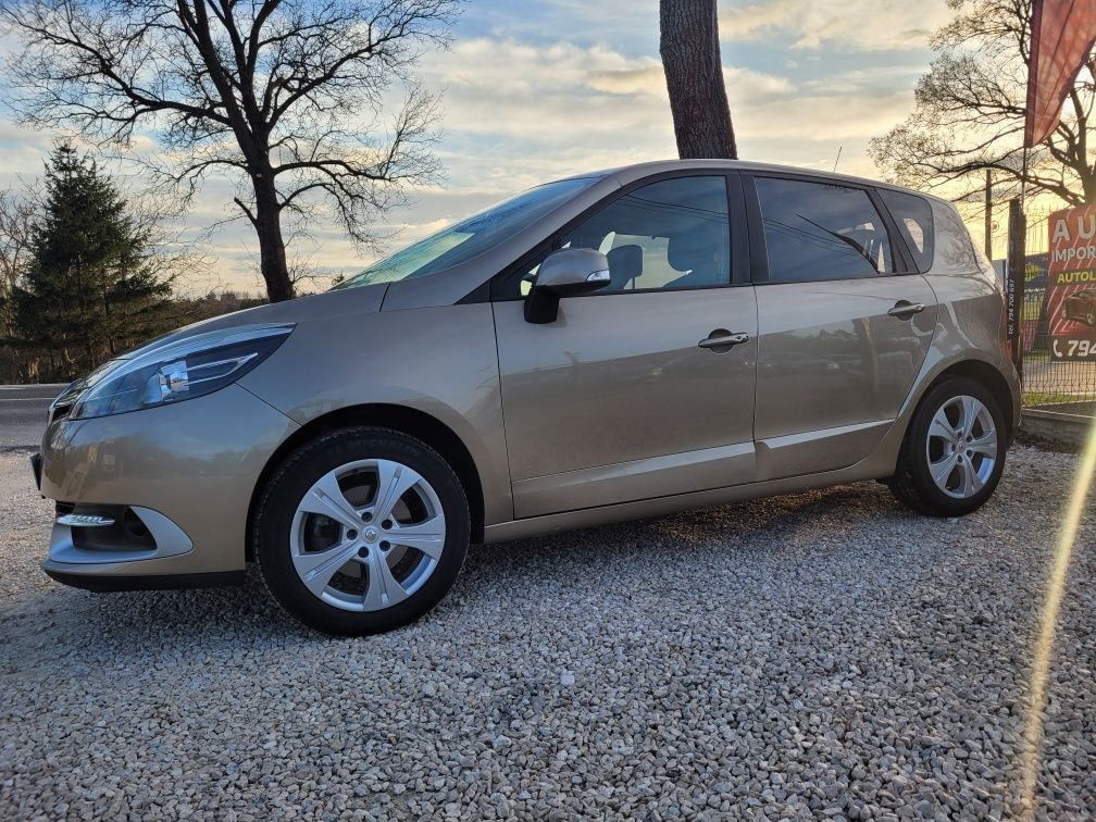 Renault Scenic*2013 rok*1,2 TB*118 przebiegu*NAVI*2 kpl kół*Godny uwag