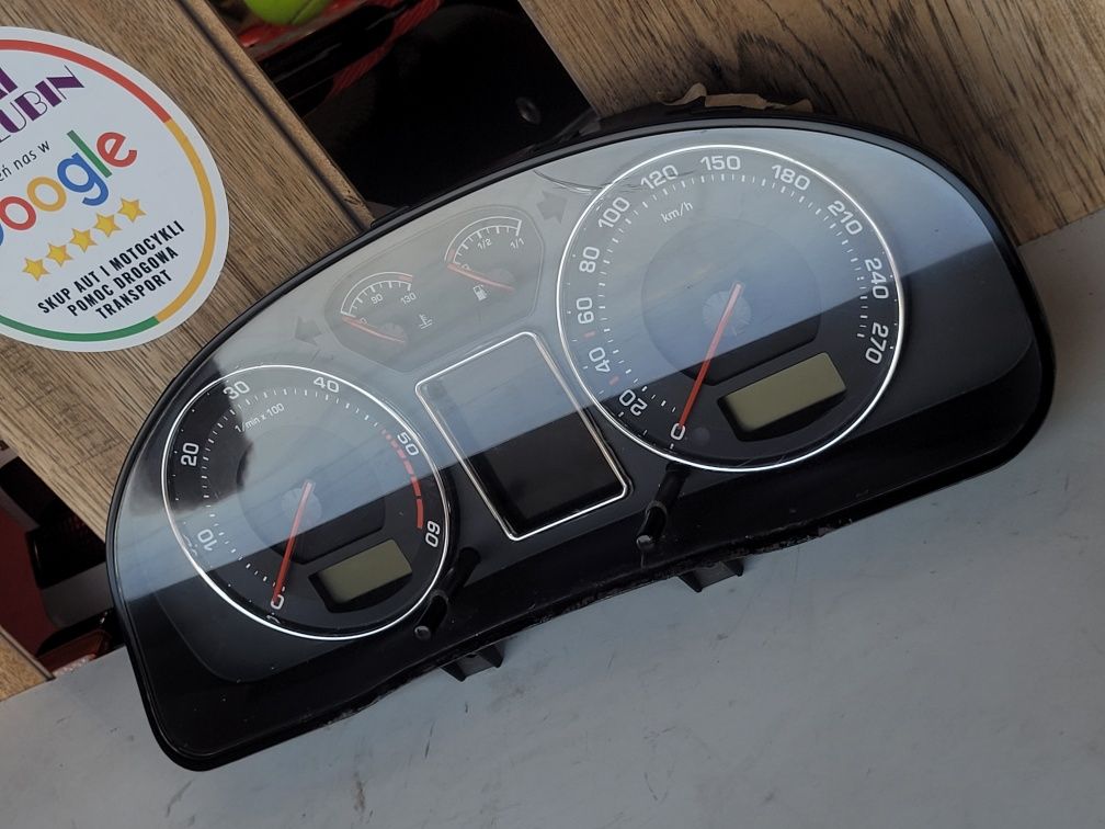 Licznik Prędkościomierz Zegar SKODA SUPERB 1 3U4 01-08r 1.9 TDI 130KM