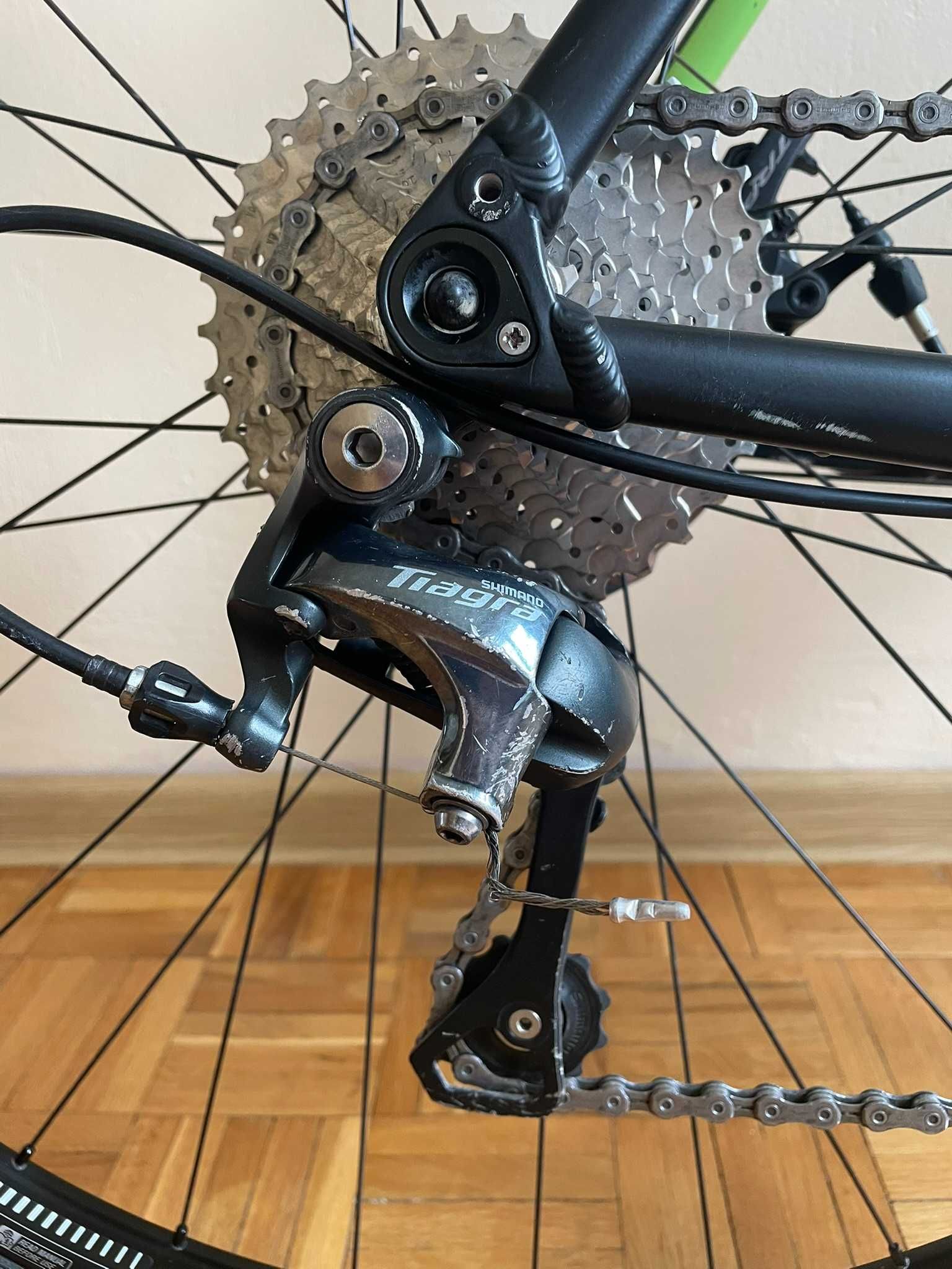 Rower Cube Nuroad Pro 58cm Gravel Tiagra koła DT Swiss
