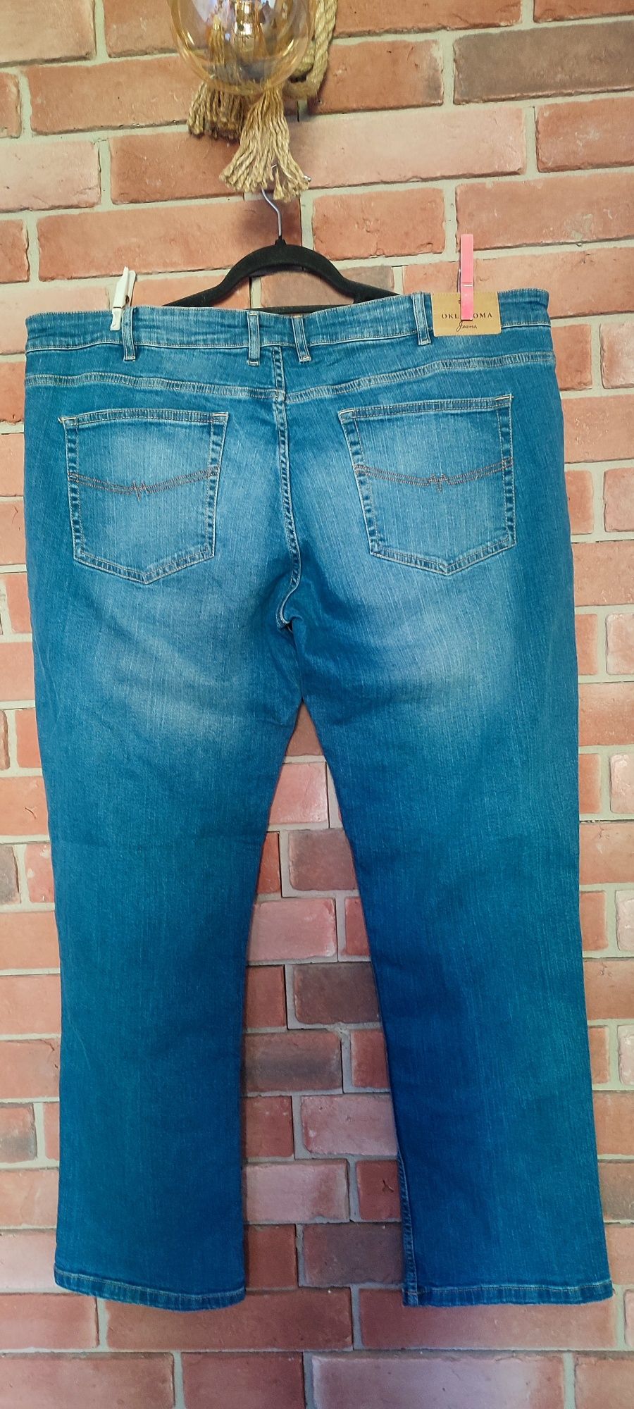 Męskie spodnie jeansowe XXL