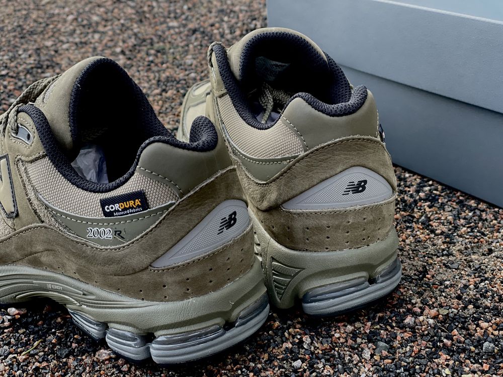 Оригінальні New Balance 2002R Cordura ориг оригинал нб кордура 1906