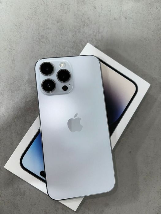Iphone 14 pro max como novo