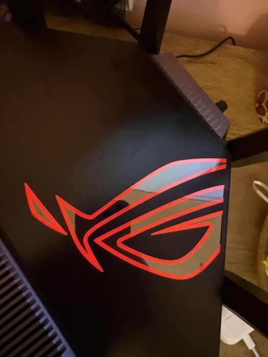 Продам топовий роутер ASUS AXE1100