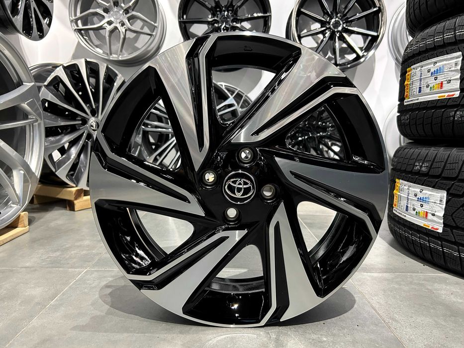 Oryginalne felgi 17 4x100 ET40 54.1 Toyota AYGO X PW47-0H015