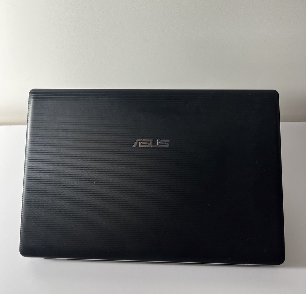 Ноутбук ASUS F75A X75A Великий екран 17,3/2,3Ghz/DDR3-6gb/HDD500gb