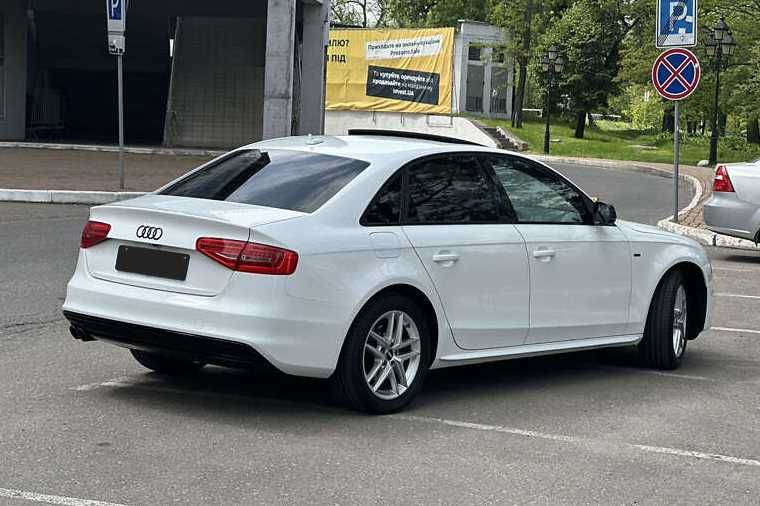 Audi A4 2015 2.0 S Line