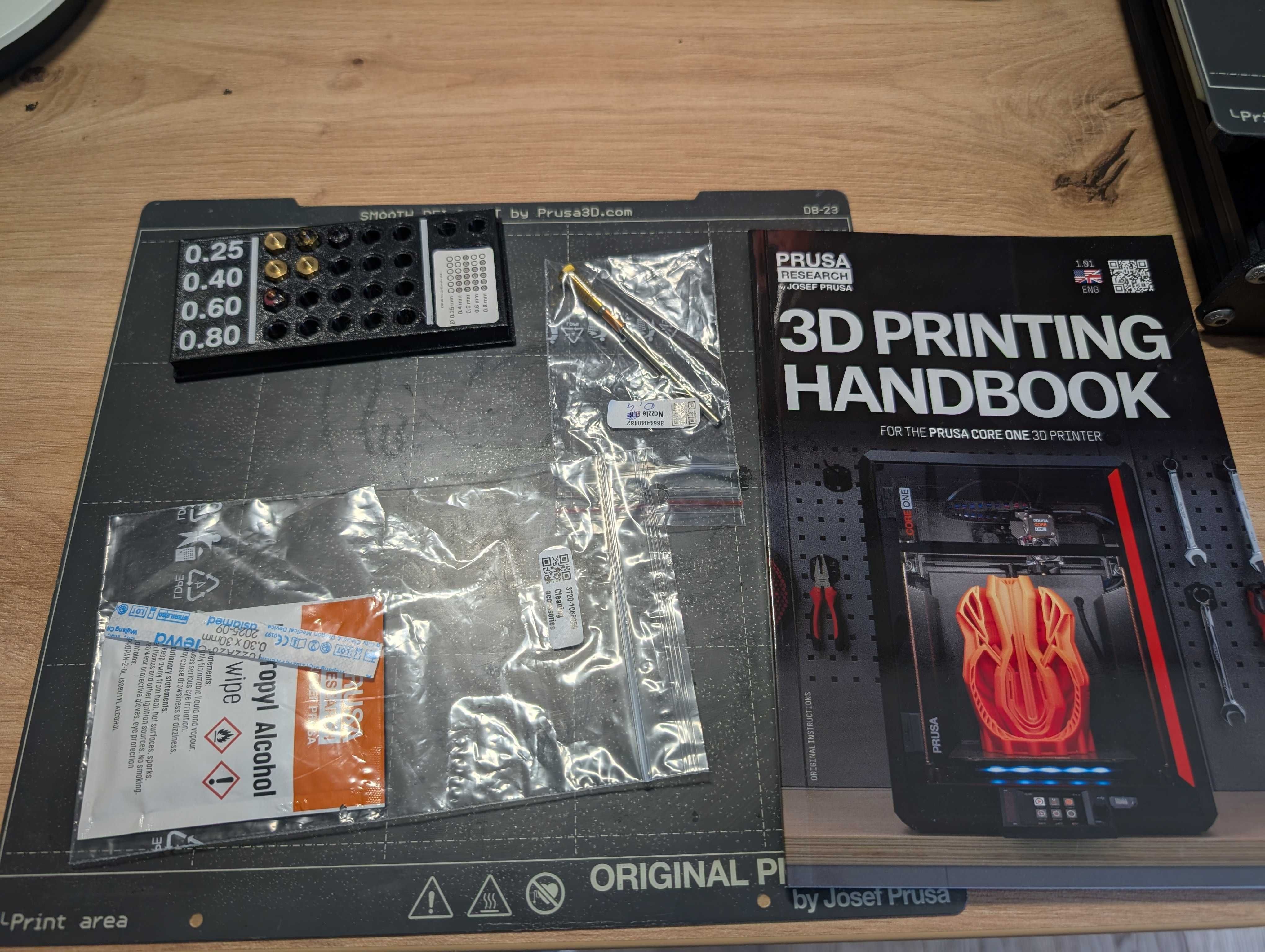 Drukarka 3D Prusa MK4 - Stan Idealny, Dodatkowe Akcesoria